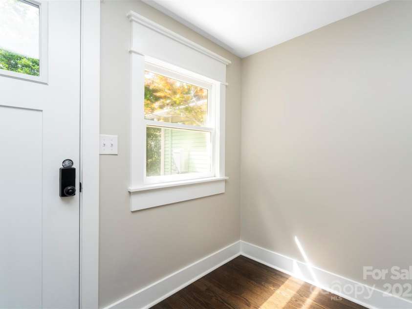 420 Bank Street, Salisbury, NC 28144.  MLS# CAR4283638, YatesRealty ID 2568. 