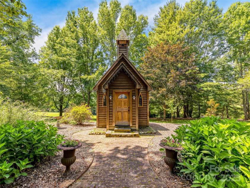703 Crestview Drive, Leicester, NC 28748.  MLS# CAR4055999, YatesRealty ID 2568. Private Chapel Structure