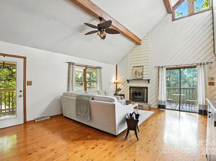 1119 Palmyra Drive, Tega Cay, SC 29708.  MLS# CAR4274507, YatesRealty ID 25682. 