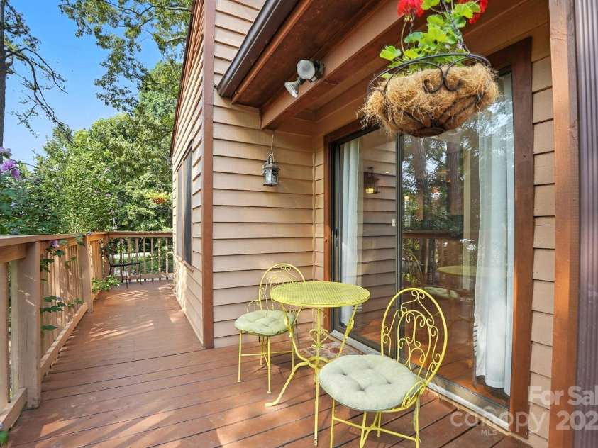 1119 Palmyra Drive, Tega Cay, SC 29708.  MLS# CAR4274507, YatesRealty ID 25682. 