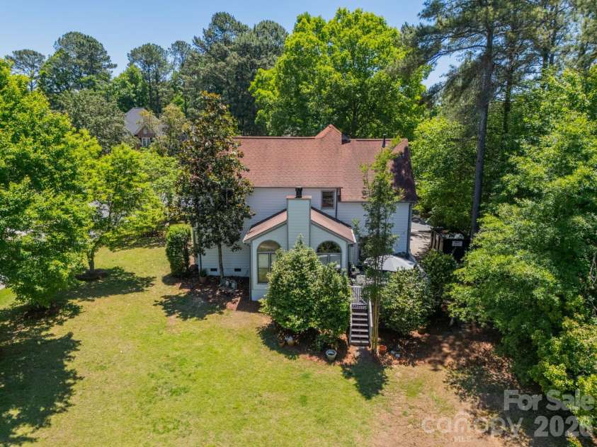 11043 Seven Coves Drive, Tega Cay, SC 29708.  MLS# CAR4378588, YatesRealty ID 25683. 