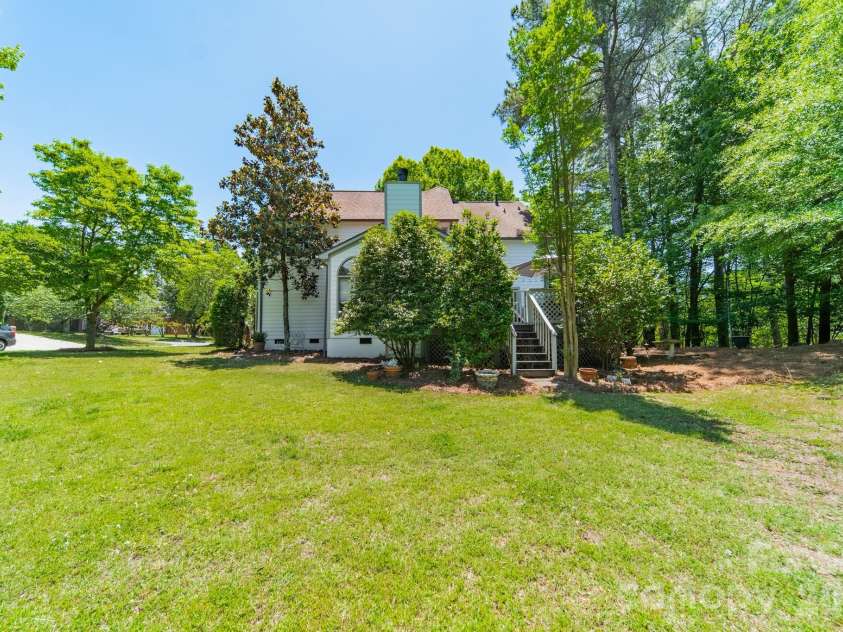11043 Seven Coves Drive, Tega Cay, SC 29708.  MLS# CAR4378588, YatesRealty ID 25683. 