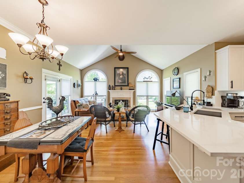 11043 Seven Coves Drive, Tega Cay, SC 29708.  MLS# CAR4378588, YatesRealty ID 25683. 