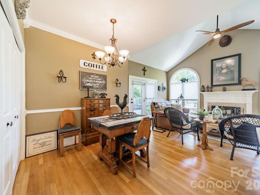 11043 Seven Coves Drive, Tega Cay, SC 29708.  MLS# CAR4378588, YatesRealty ID 25683. 