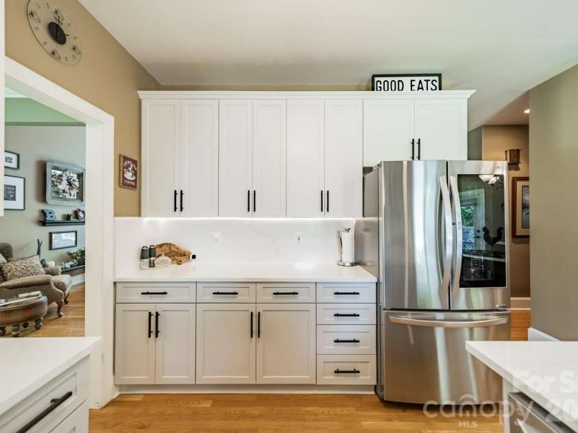 11043 Seven Coves Drive, Tega Cay, SC 29708.  MLS# CAR4378588, YatesRealty ID 25683. 