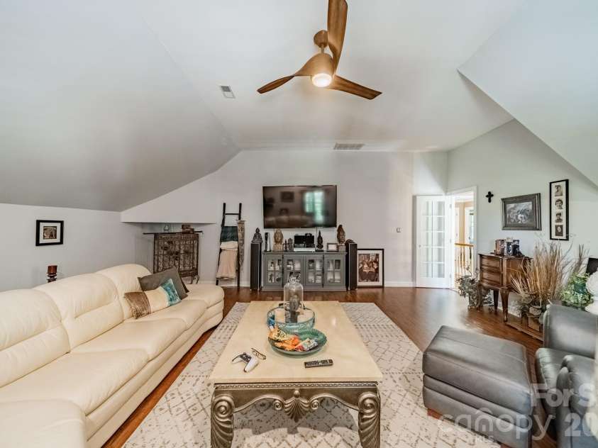 11043 Seven Coves Drive, Tega Cay, SC 29708.  MLS# CAR4378588, YatesRealty ID 25683. 
