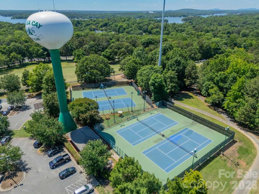 11043 Seven Coves Drive, Tega Cay, SC 29708.  MLS# CAR4378588, YatesRealty ID 25683. 
