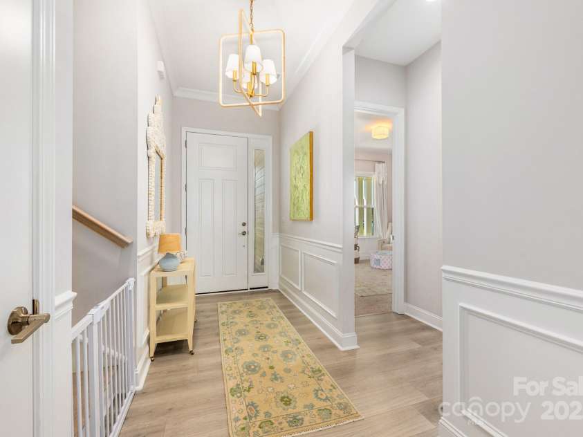 17210 Sand Bank Road, Charlotte, NC 28278.  MLS# CAR4277232, YatesRealty ID 25684. 