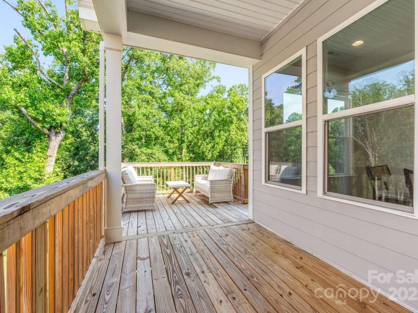 17210 Sand Bank Road, Charlotte, NC 28278.  MLS# CAR4277232, YatesRealty ID 25684. 