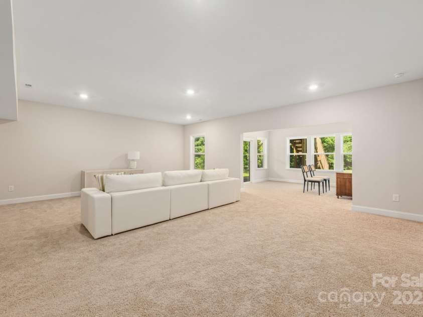 17210 Sand Bank Road, Charlotte, NC 28278.  MLS# CAR4277232, YatesRealty ID 25684. 