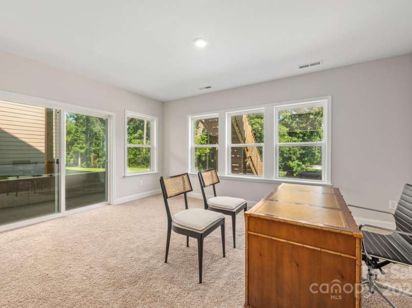 17210 Sand Bank Road, Charlotte, NC 28278.  MLS# CAR4277232, YatesRealty ID 25684. 