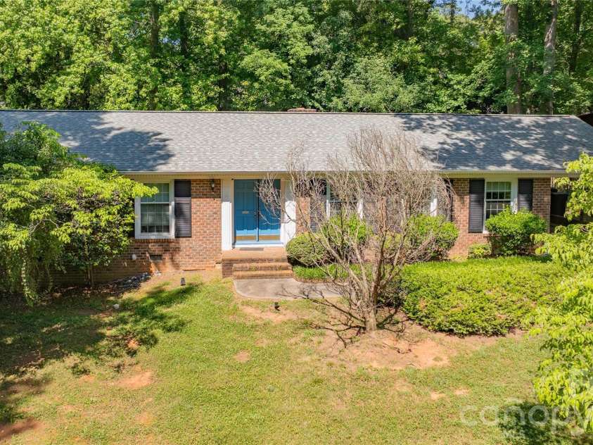 13 Mayflower Lane, Lexington, NC 27295.  MLS# CAR4385595, YatesRealty ID 25685. Dead tree has been cut