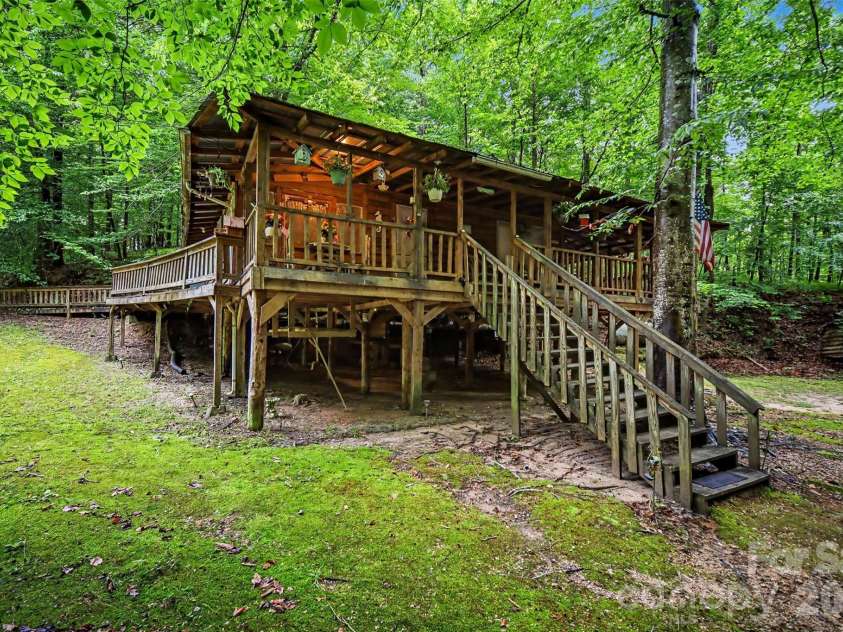 260 Cherrywood Lane, Sharon, SC 29742.  MLS# CAR4383305, YatesRealty ID 25686. 