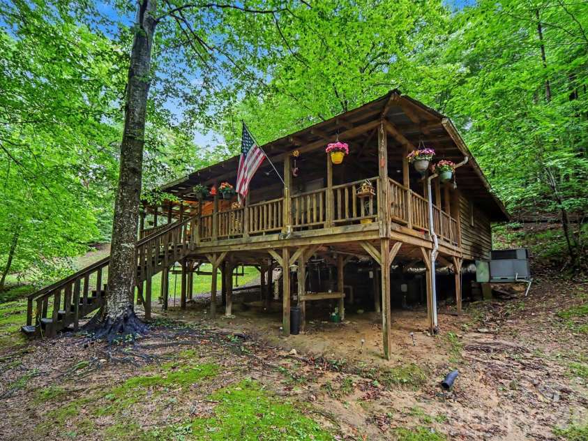 260 Cherrywood Lane, Sharon, SC 29742.  MLS# CAR4383305, YatesRealty ID 25686. 