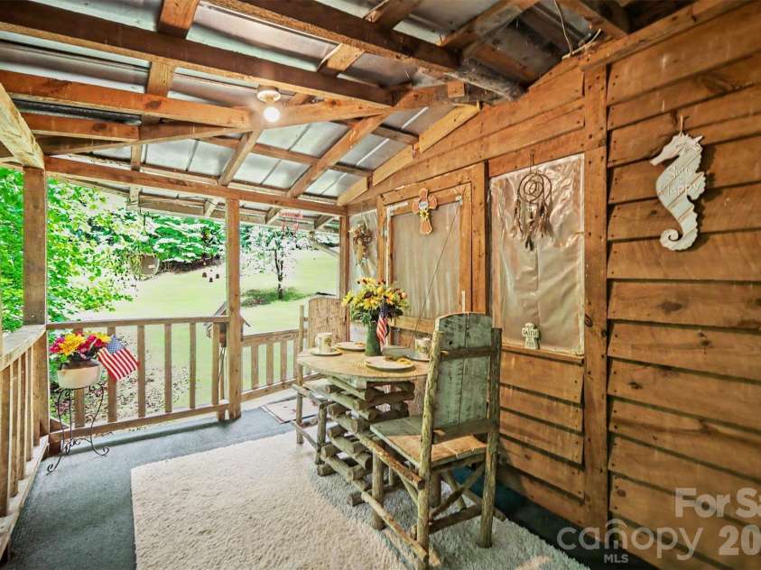 260 Cherrywood Lane, Sharon, SC 29742.  MLS# CAR4383305, YatesRealty ID 25686. 