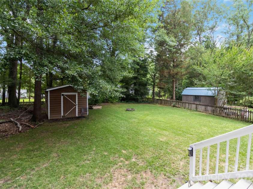3092 Hitching Post Lane, Rock Hill, SC 29732.  MLS# CAR4270505, YatesRealty ID 25687. 