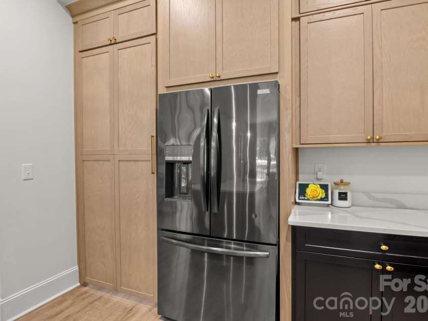 4465 Brancer Lane, Lincolnton, NC 28092.  MLS# CAR4384335, YatesRealty ID 25687. 