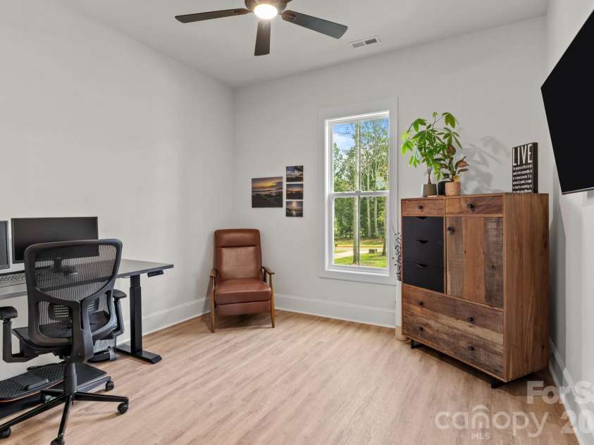 4465 Brancer Lane, Lincolnton, NC 28092.  MLS# CAR4384335, YatesRealty ID 25687. 