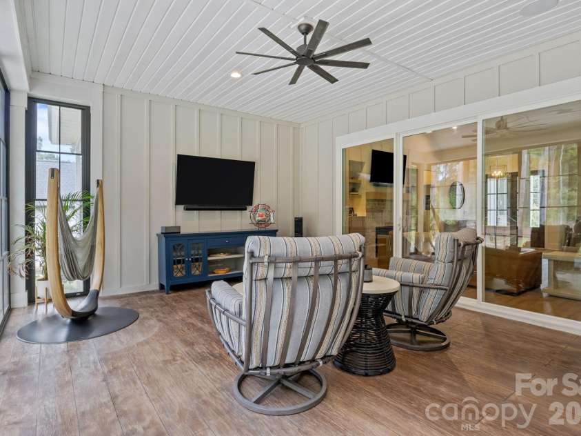 4465 Brancer Lane, Lincolnton, NC 28092.  MLS# CAR4384335, YatesRealty ID 25687. 
