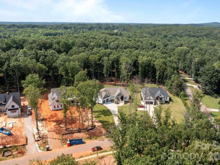 4465 Brancer Lane, Lincolnton, NC 28092.  MLS# CAR4384335, YatesRealty ID 25687. 