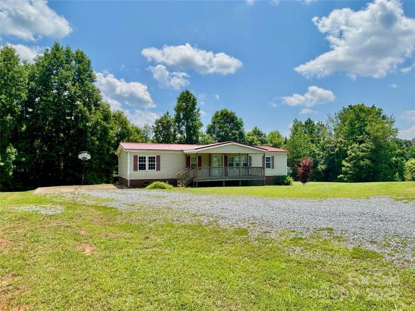 185 Bailey Street, Bostic, NC 28018.  MLS# CAR4267156, YatesRealty ID 25688. 