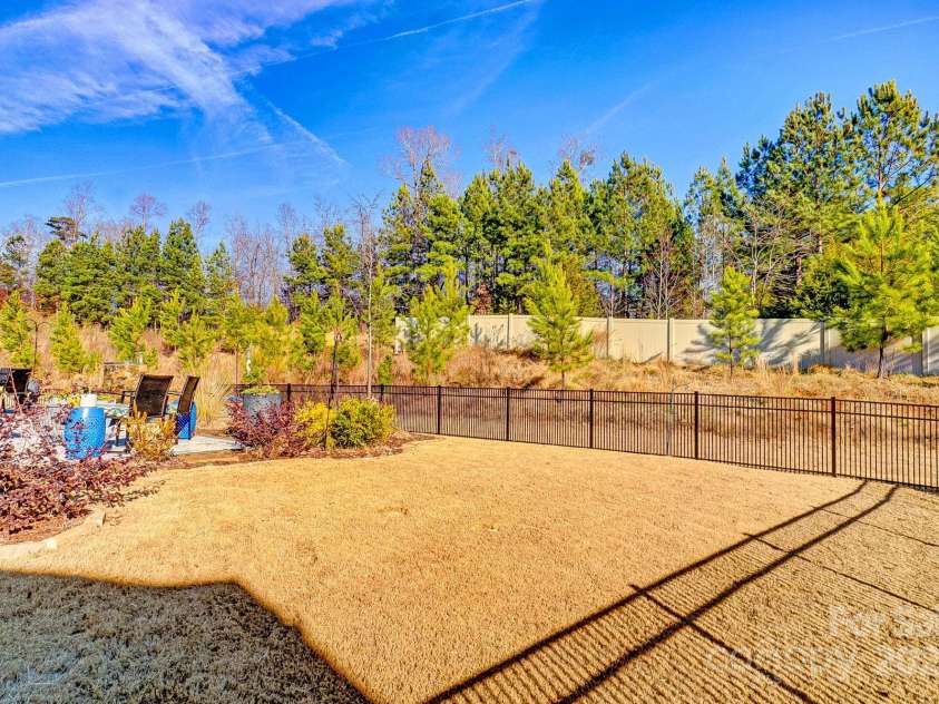 9428 Liberty Hill Drive, Mint Hill, NC 28227.  MLS# CAR4216014, YatesRealty ID 25689. Private, fenced backyard