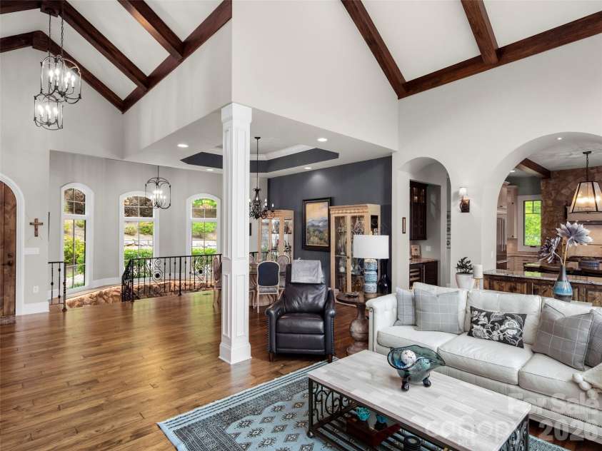 1105 Timberbluff Way, Arden, NC 28704.  MLS# CAR4381458, YatesRealty ID 25691. 