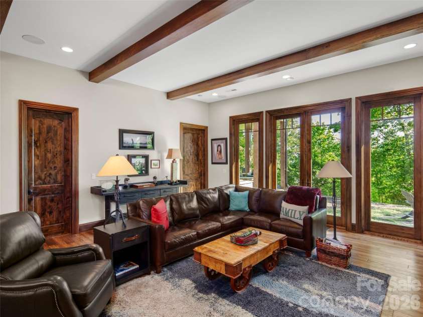 1105 Timberbluff Way, Arden, NC 28704.  MLS# CAR4381458, YatesRealty ID 25691. 