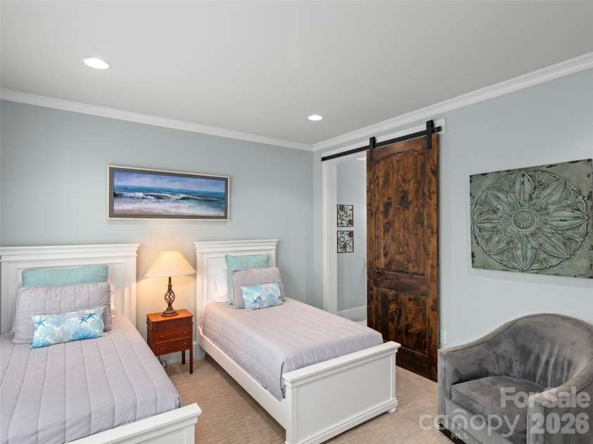 1105 Timberbluff Way, Arden, NC 28704.  MLS# CAR4381458, YatesRealty ID 25691. 
