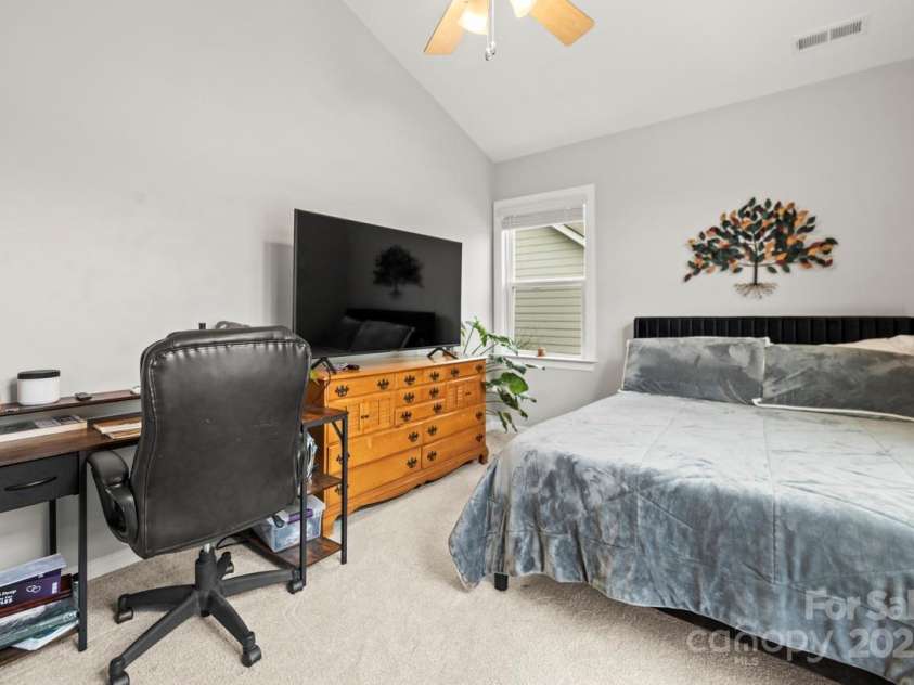 219 Broadleaf Drive, Denver, NC 28037.  MLS# CAR4265284, YatesRealty ID 25691. A vaulted ceiling with fan complements the space