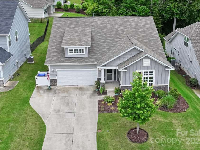 219 Broadleaf Drive, Denver, NC 28037.  MLS# CAR4265284, YatesRealty ID 25691. Aerial view of the front of the home