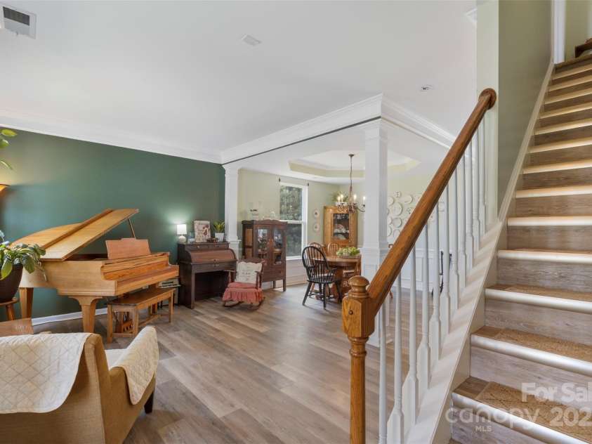 4006 Centerview Drive, Indian Trail, NC 28079.  MLS# CAR4266852, YatesRealty ID 25692. 