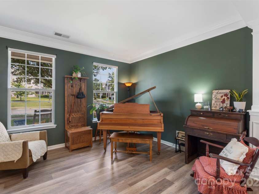 4006 Centerview Drive, Indian Trail, NC 28079.  MLS# CAR4266852, YatesRealty ID 25692. 