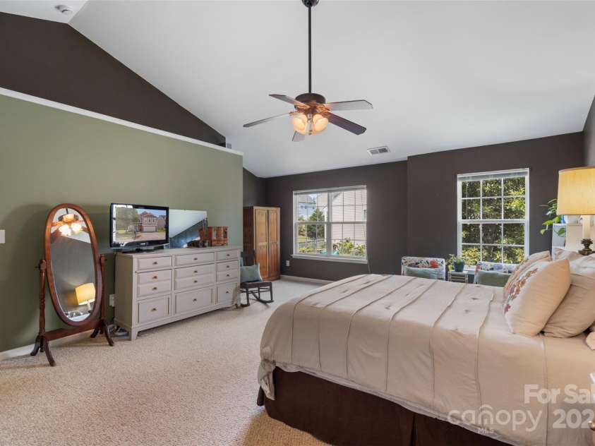 4006 Centerview Drive, Indian Trail, NC 28079.  MLS# CAR4266852, YatesRealty ID 25692. 