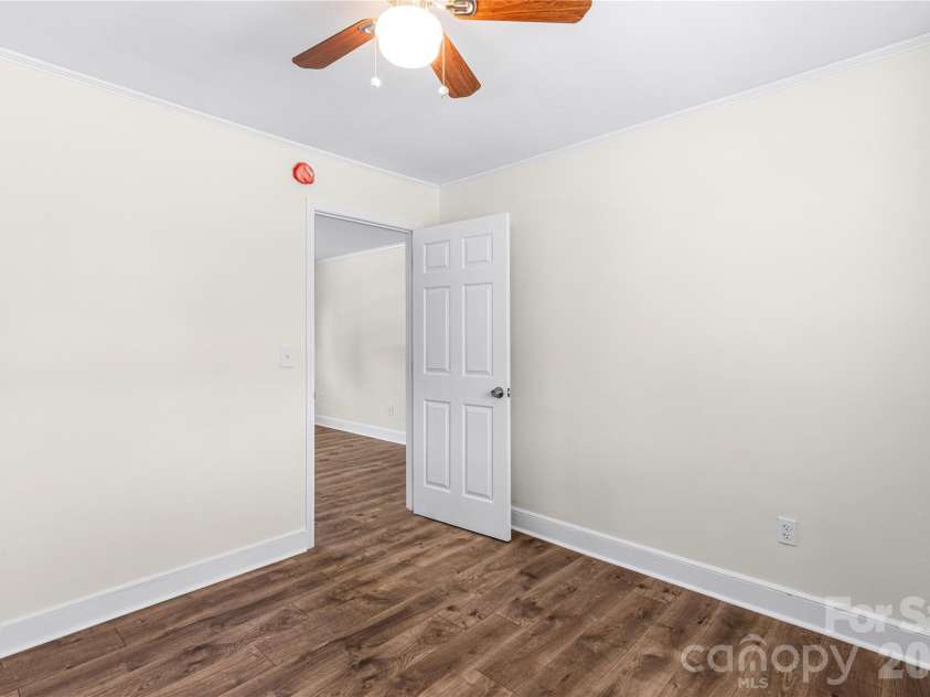 503 Wylie Street, Lancaster, SC 29720.  MLS# CAR4378525, YatesRealty ID 25692. 