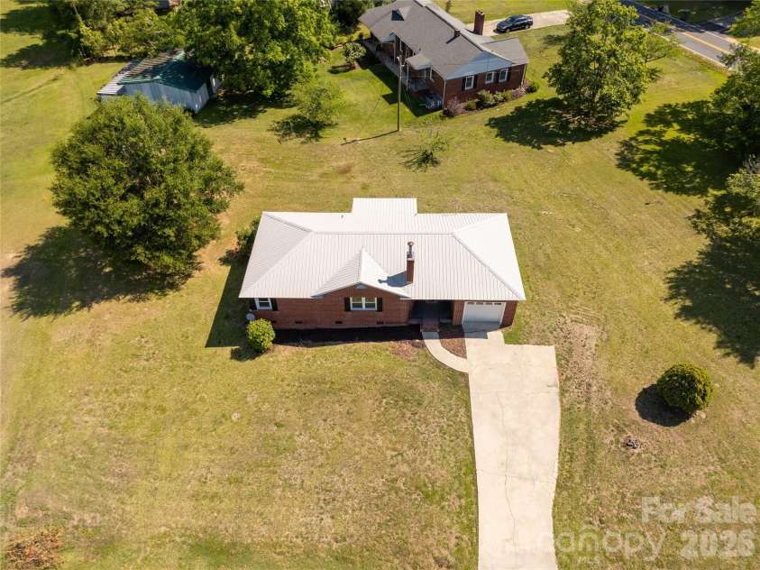 503 Wylie Street, Lancaster, SC 29720.  MLS# CAR4378525, YatesRealty ID 25692. 