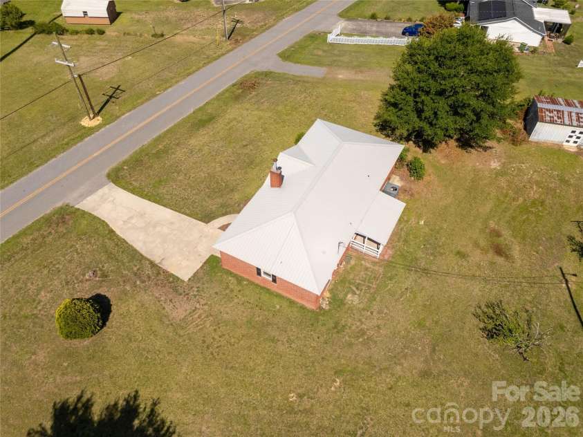 503 Wylie Street, Lancaster, SC 29720.  MLS# CAR4378525, YatesRealty ID 25692. 