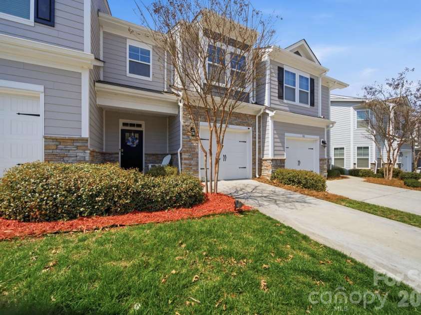 741 Little Bluestem Drive, Clover, SC 29710.  MLS# CAR4361908, YatesRealty ID 25693. 
