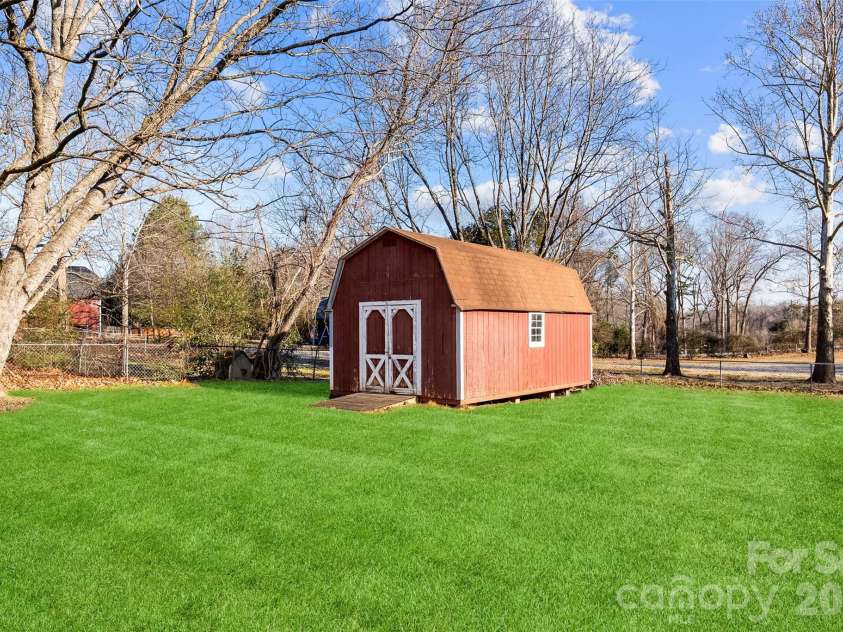 1982 Jim Mccarter Road, Clover, SC 29710.  MLS# CAR4342066, YatesRealty ID 25695. 