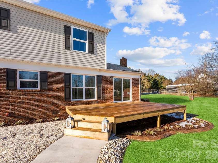 1982 Jim Mccarter Road, Clover, SC 29710.  MLS# CAR4342066, YatesRealty ID 25695. 