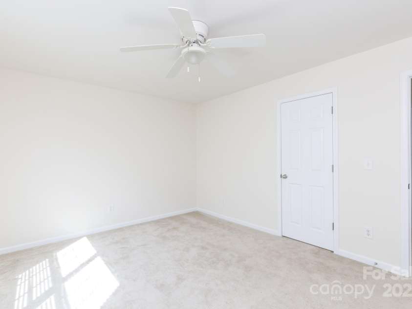 405 Jenny Skip Lane, Rock Hill, SC 29732.  MLS# CAR4271691, YatesRealty ID 25695. 
