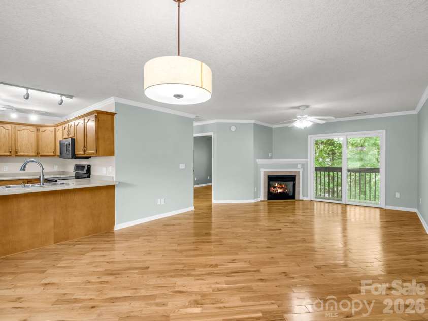 4 Rathfarnham Road, Asheville, NC 28803.  MLS# CAR4382272, YatesRealty ID 25696. 