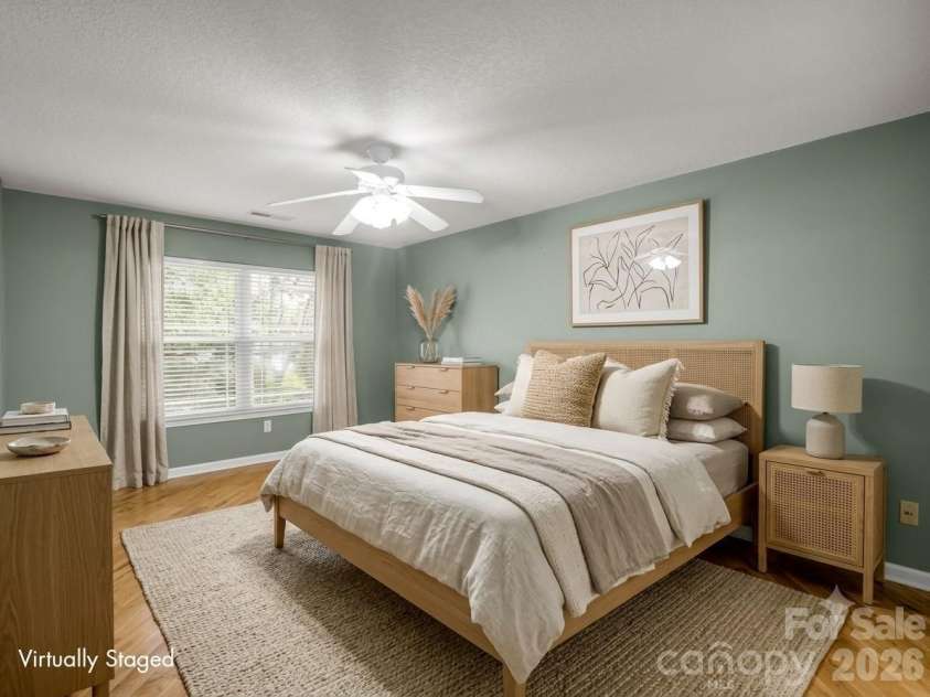 4 Rathfarnham Road, Asheville, NC 28803.  MLS# CAR4382272, YatesRealty ID 25696. 