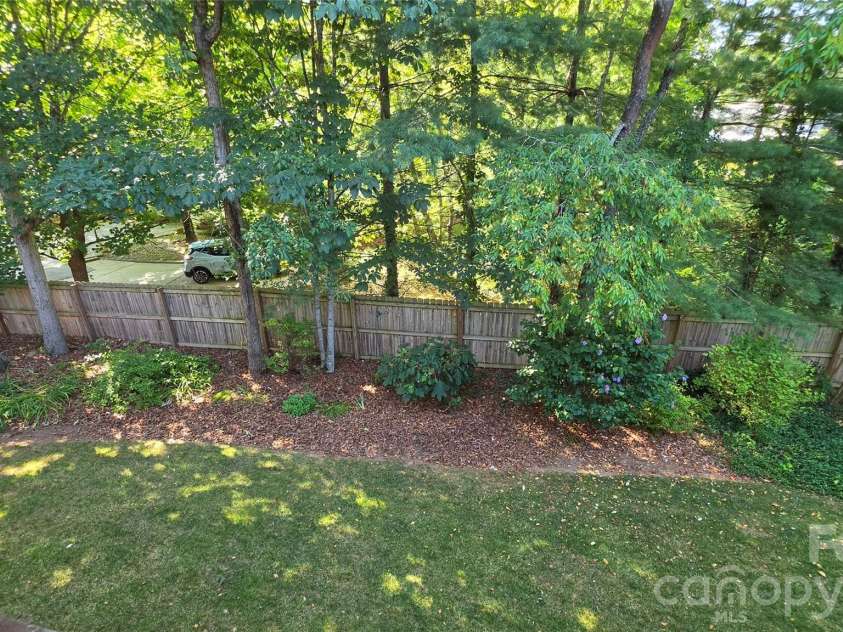 4 Rathfarnham Road, Asheville, NC 28803.  MLS# CAR4382272, YatesRealty ID 25696. 