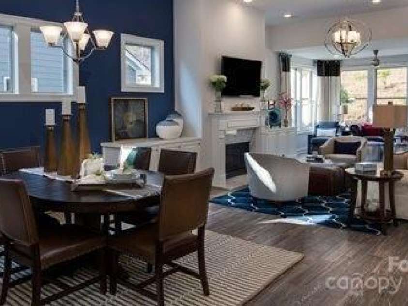 8414 Profit Lane, Charlotte, NC 28215.  MLS# CAR4280131, YatesRealty ID 25696. Model photos used for reference