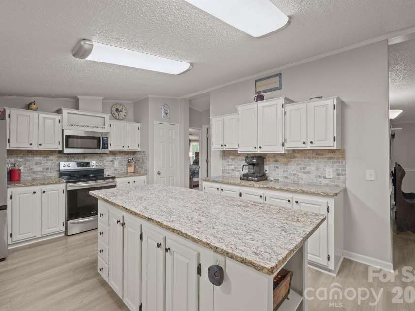 1855 Burris Road, Conover, NC 28613.  MLS# CAR4379298, YatesRealty ID 25699. 