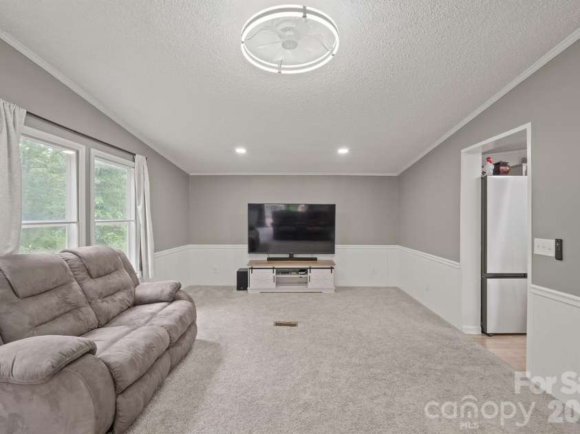 1855 Burris Road, Conover, NC 28613.  MLS# CAR4379298, YatesRealty ID 25699. 