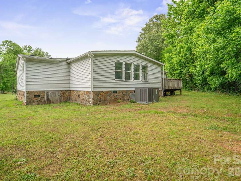 1855 Burris Road, Conover, NC 28613.  MLS# CAR4379298, YatesRealty ID 25699. 