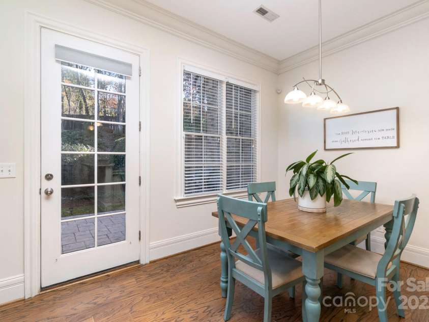 6411 Aldworth Lane, Charlotte, NC 28226.  MLS# CAR4287812, YatesRealty ID 25699. 5 inch wide hardwood floors throughout main level