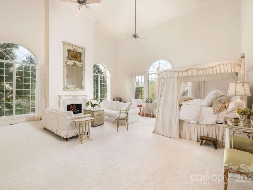 282 Hamilton Drive, Columbus, NC 28722.  MLS# CAR4274724, YatesRealty ID 257. 